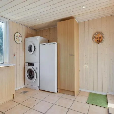 Selgen - 600m From The Sea In Nw Jutland By Interhome Løkken