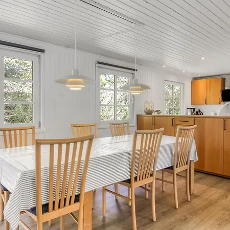 Selgen - 600m From The Sea By Interhome